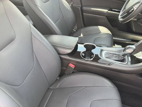 Used 2016 Ford Fusion Titanium FWD image 32