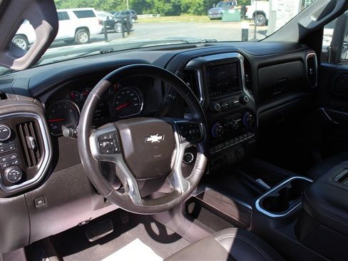 Used 2020 Chevrolet Silverado 2500 LTZ w/ LTZ Convenience Package AWD/4WD image 15