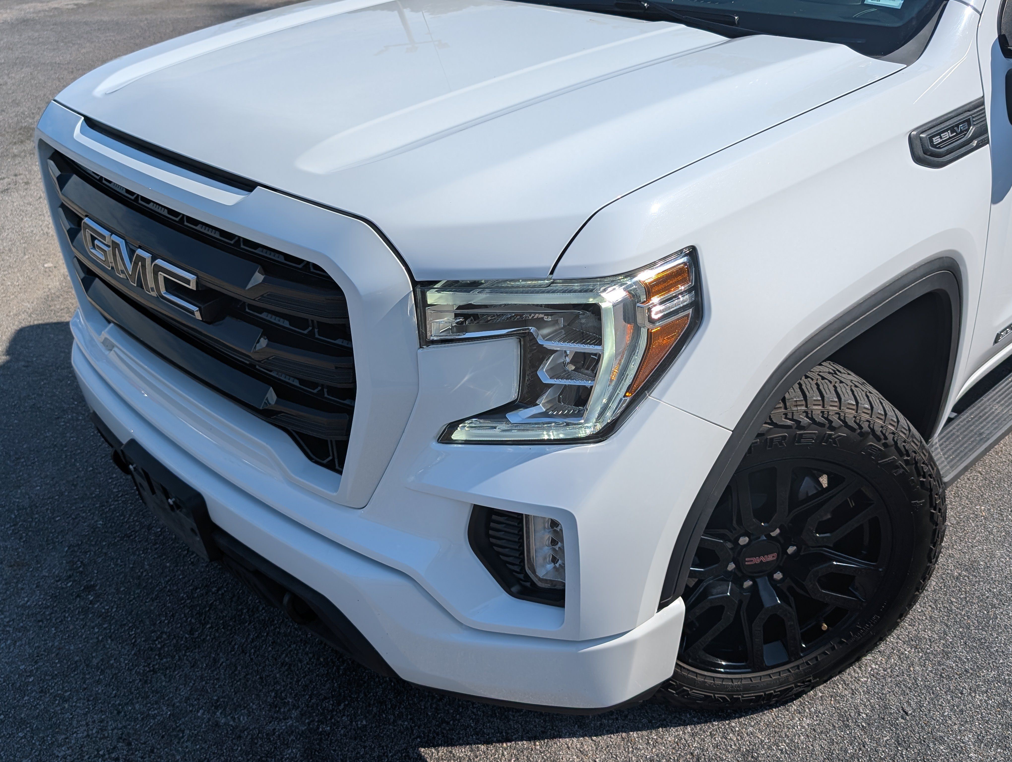 Used 2021 GMC Sierra 1500 Elevation AWD/4WD image 13