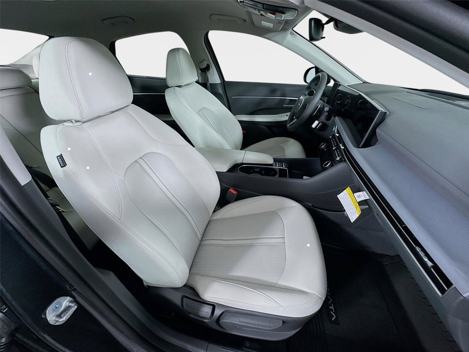 New 2026 Hyundai Sonata SEL FWD image 26