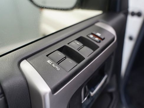 Used 2022 Toyota 4Runner Limited RWD image 29