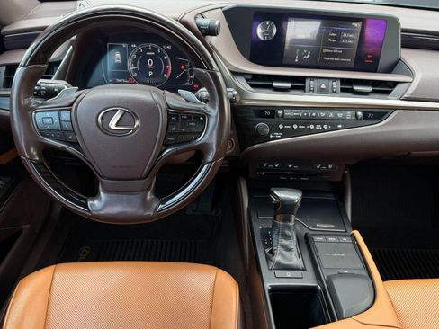 Used 2019 Lexus ES 350 w/ Premium Package image 25
