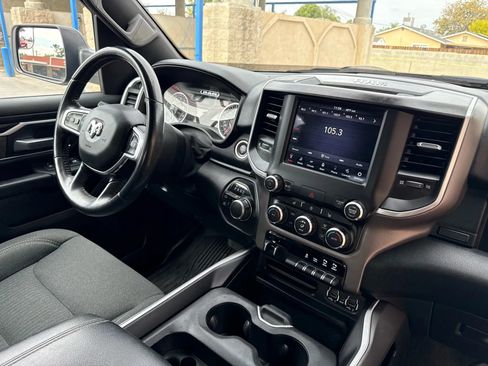Used 2021 RAM 1500 Big Horn AWD/4WD image 17