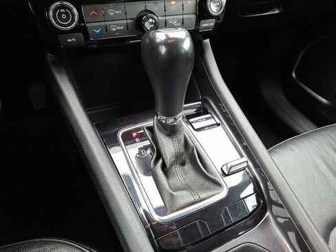 Certified 2022 Jeep Compass Latitude image 18