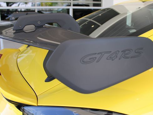 Used 2023 Porsche 718 Cayman GT4 RS image 14