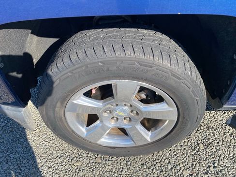 Used 2018 Chevrolet Silverado 1500 LT w/ All Star Edition image 25