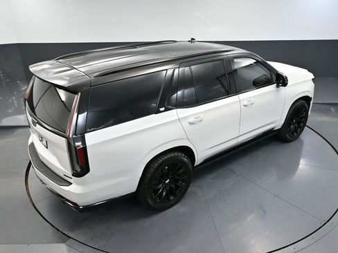 Used 2024 Cadillac Escalade Sport w/ LPO, ONYX Package image 67