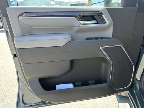 New 2025 Chevrolet Silverado 2500 LT w/ Convenience Package image 9