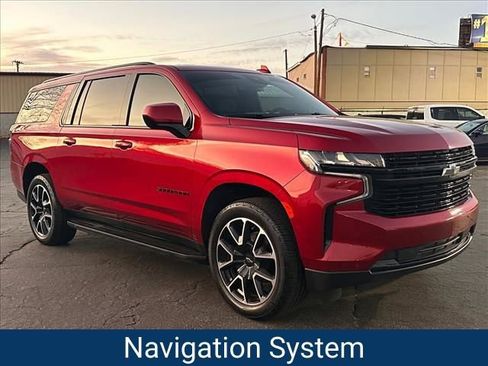 Certified 2023 Chevrolet Suburban RST image 2