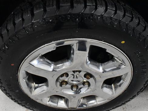 Used 2013 Ford F150 Lariat w/ Luxury Equipment Group image 9