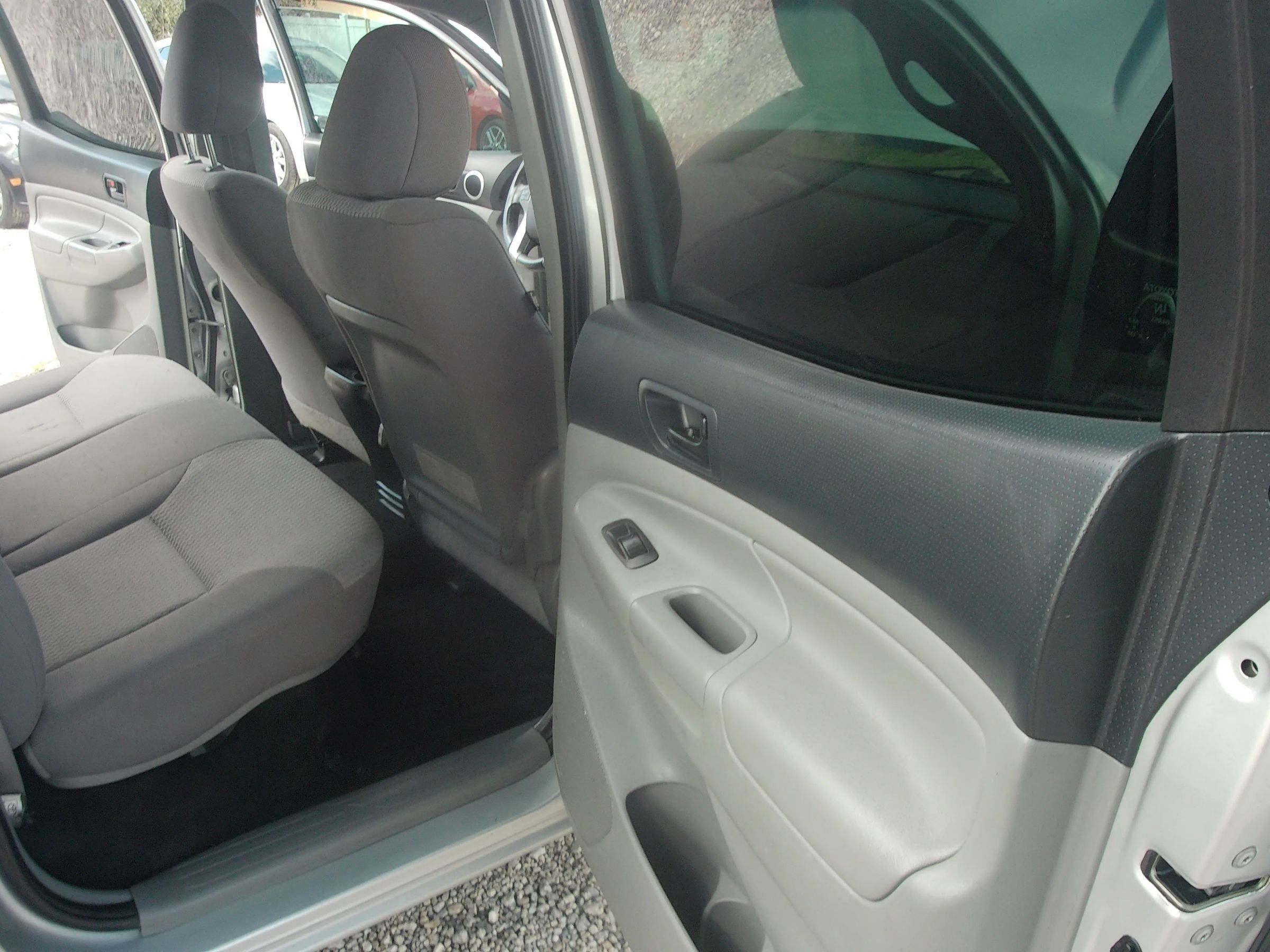 Used 2012 Toyota Tacoma 2WD Double Cab w/ SR5 Pkg image 32