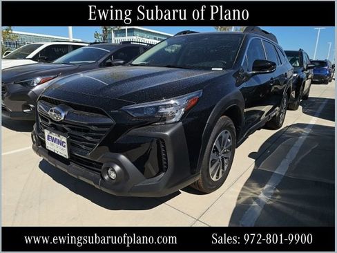 Certified 2025 Subaru Outback Premium AWD/4WD image 1