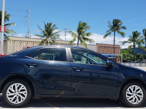 Used 2018 Toyota Corolla LE image 5