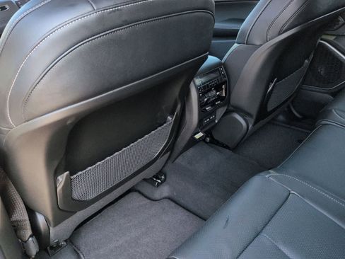 New 2026 Jeep Grand Cherokee L Limited image 8