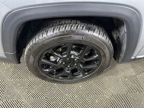 Used 2022 Jeep Compass Altitude image 10