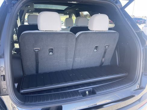 Used 2025 Kia Sorento SX Prestige image 15