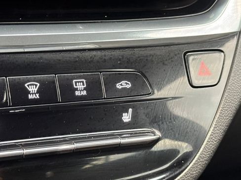 Used 2026 Buick Envista Avenir FWD image 26