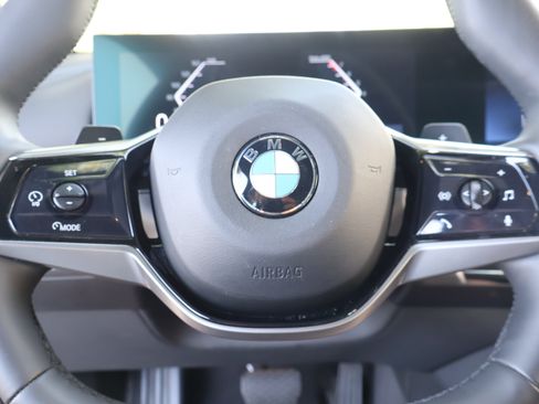 Used 2025 BMW 530i RWD image 23