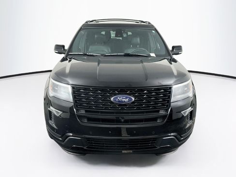 Used 2018 Ford Explorer Sport w/ Equipment Group 401A AWD/4WD image 2