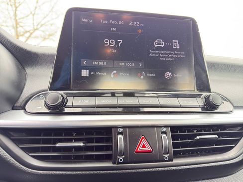 Used 2023 Kia Forte LXS image 17