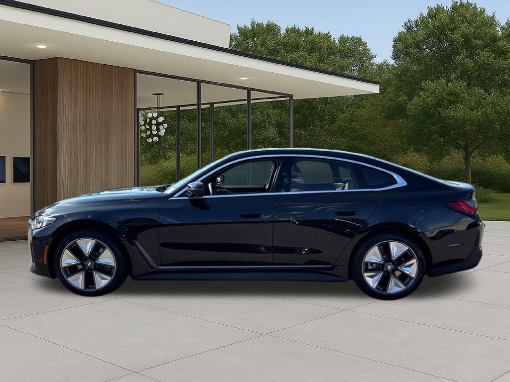 Used 2026 BMW i4 eDrive40 w/ Premium Package RWD image 12