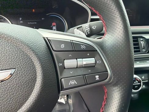 Used 2023 Genesis G70 2.0T w/ Sport Prestige Package AWD/4WD image 23