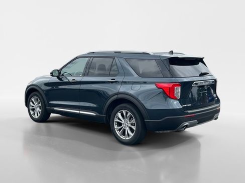 Used 2023 Ford Explorer Limited w/ Equipment Group 301A AWD/4WD image 3