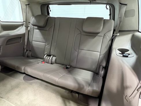 Used 2016 GMC Yukon SLT w/ Open Road Package AWD/4WD image 38
