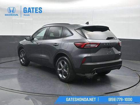 Used 2025 Ford Escape ST-Line AWD/4WD image 8