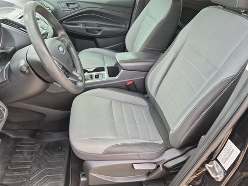 Used 2017 Ford Escape S FWD image 16