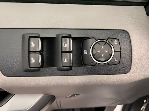 Used 2019 Ford F150 XLT w/ Equipment Group 302A Luxury AWD/4WD image 12