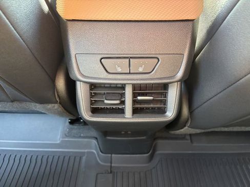 New 2026 Chevrolet Equinox ACTIV w/ Convenience Package III AWD/4WD image 21