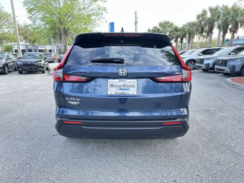 Used 2024 Honda CR-V EX image 5