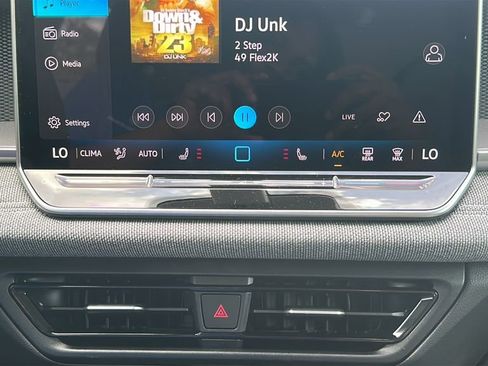 New 2026 Volkswagen Tiguan S image 14