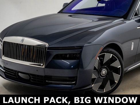 Used 2024 Rolls-Royce Spectre w/ Spectre Launch Package image 4