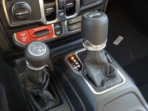 New 2026 Jeep Wrangler Unlimited Rubicon image 32