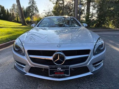Used 2013 Mercedes-Benz SL 550 image 2