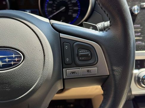 Used 2017 Subaru Outback 3.6R Limited AWD/4WD image 32