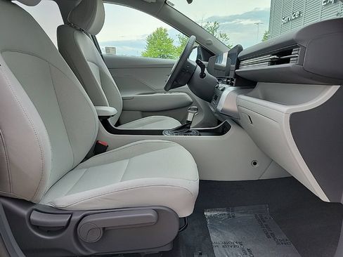 Used 2024 Hyundai Kona SEL AWD/4WD image 15