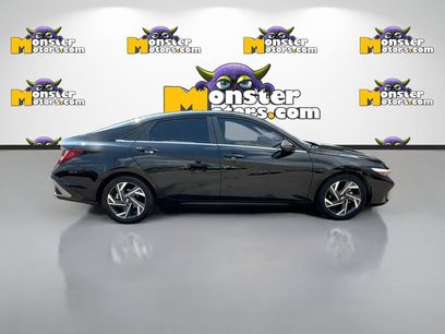 Used 2024 Hyundai Elantra Limited