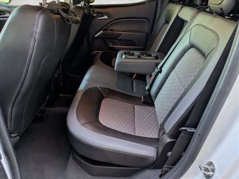 Used 2019 Chevrolet Colorado Z71 image 16