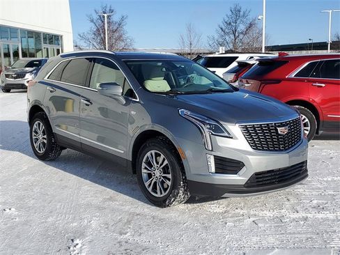 Certified 2023 Cadillac XT5 Premium Luxury image 2