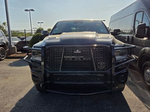 Used 2022 RAM 1500 Laramie image 2