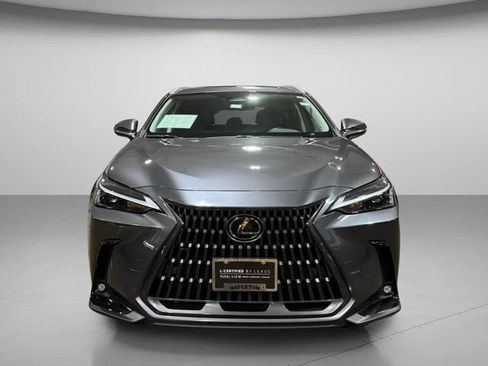 Certified 2025 Lexus NX 350 AWD w/ Accessory Package (2T) image 8