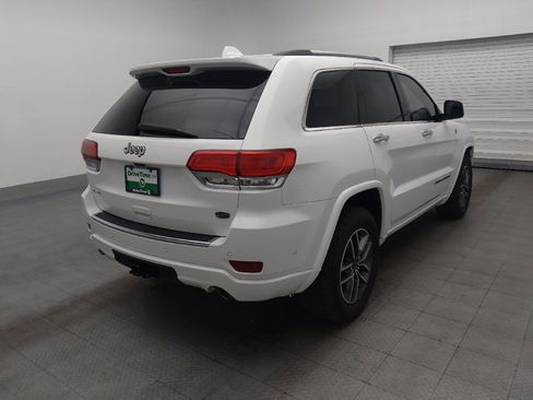Used 2019 Jeep Grand Cherokee Overland AWD/4WD image 9