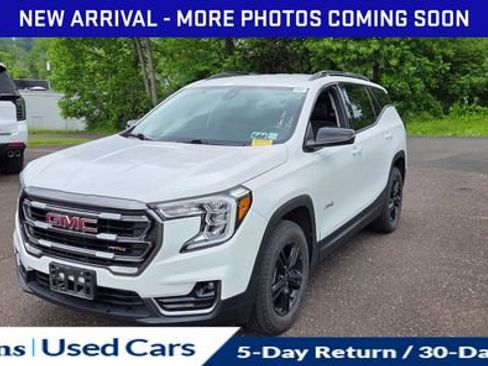 Used 2022 GMC Terrain AT4 AWD/4WD image 4