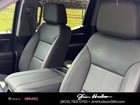Certified 2025 GMC Sierra 1500 SLT w/ SLT Premium Package AWD/4WD image 18