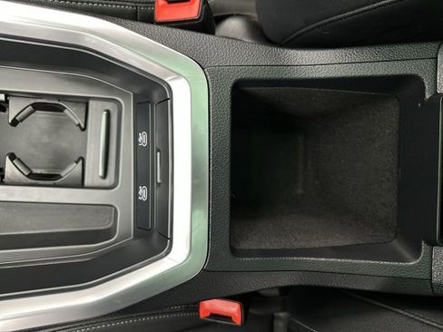 Certified 2024 Audi Q8 e-tron Premium image 21