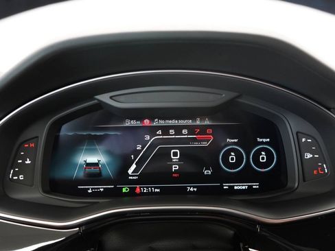 Used 2026 Audi RS Q8 performance AWD/4WD image 96