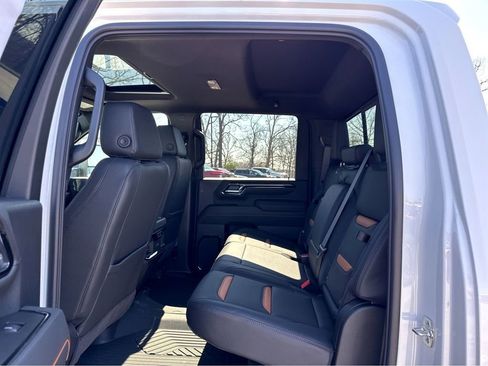 New 2026 GMC Sierra 2500 AT4 w/ AT4 Premium Plus Package image 7
